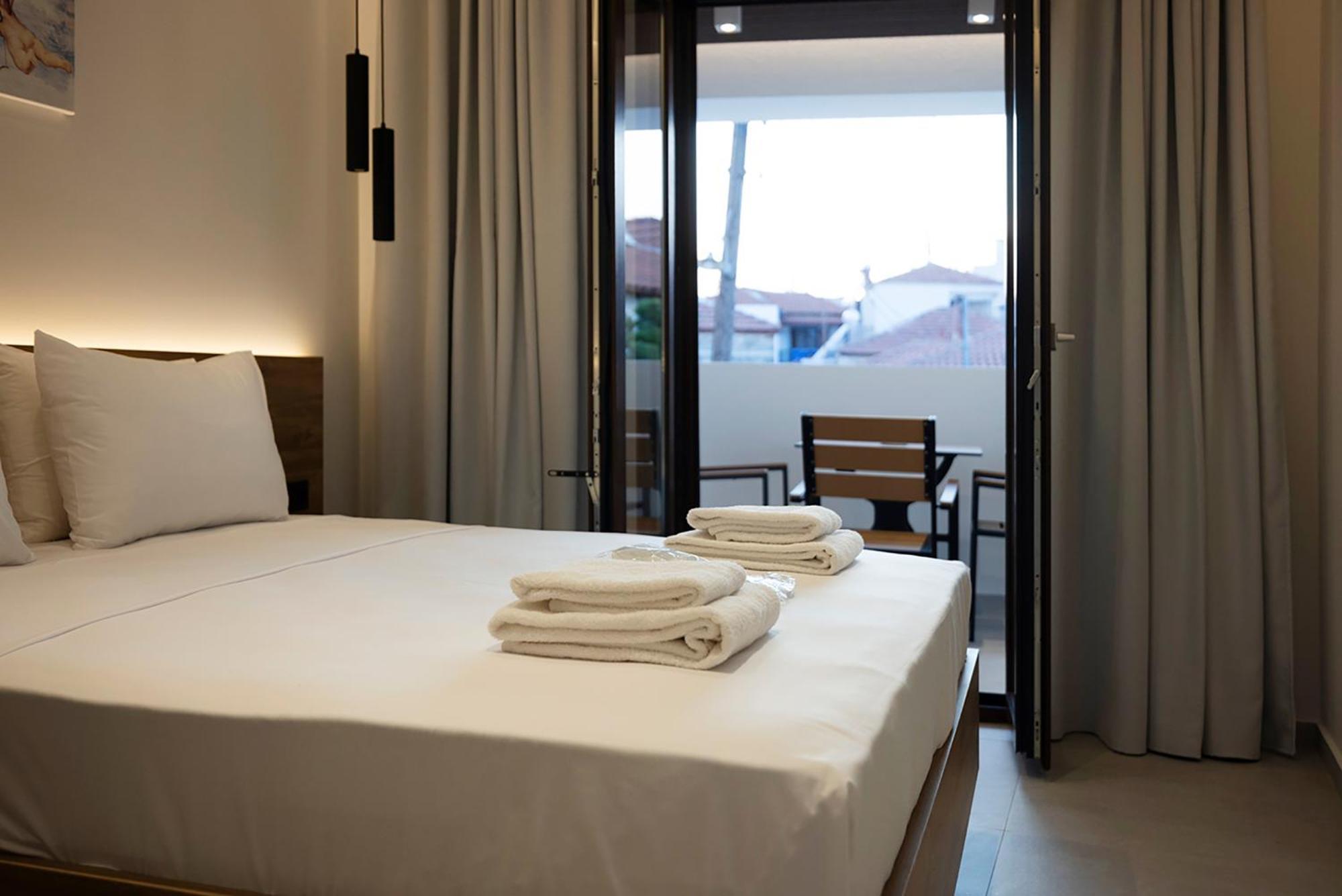 Akira Suites อาฟิโตส ภายนอก รูปภาพ